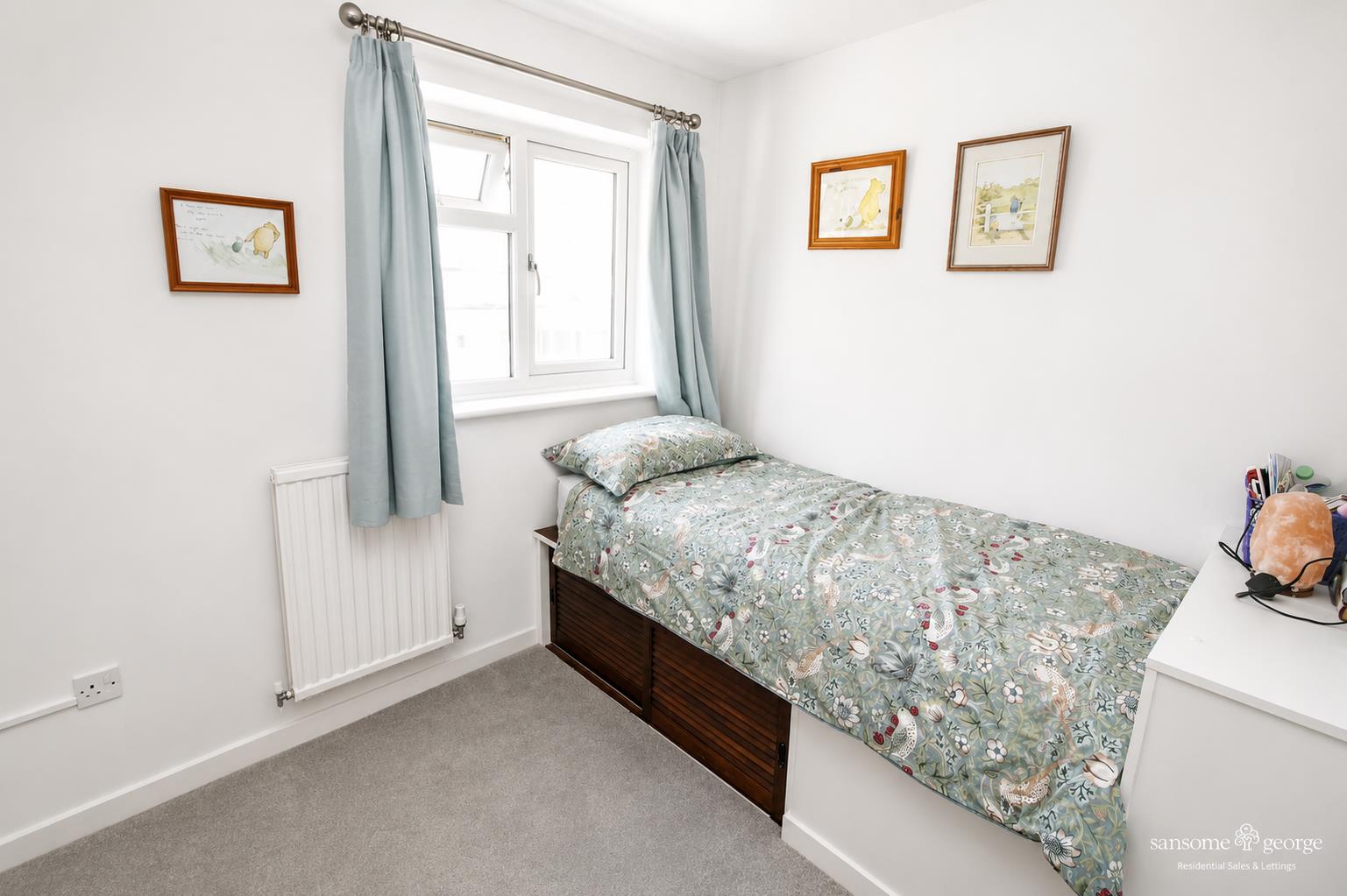Cowslip Close, Tilehurst, Reading